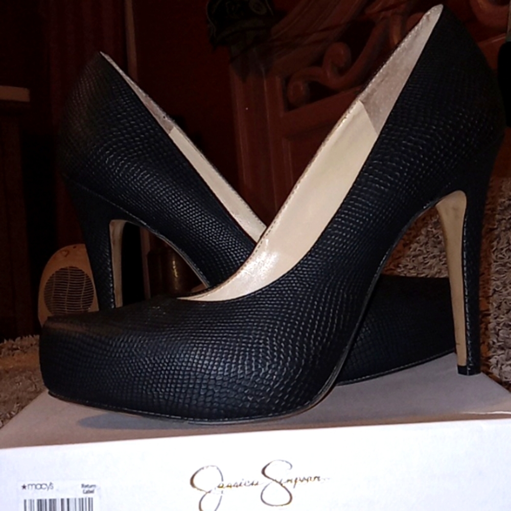 Jessica Simpson Parisah, Size 8.5M, Black Rumba Snake